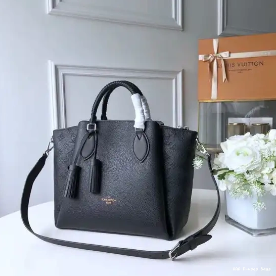 AAA Pruses Bags Vuitton Louis Haumea Bag 0612